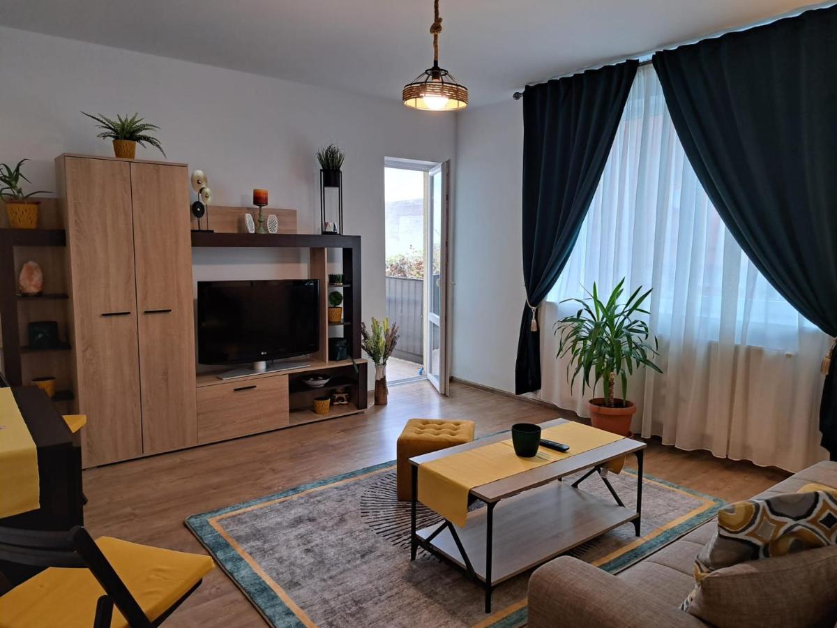 Cozy Apartment In Rasnov Kültér fotó